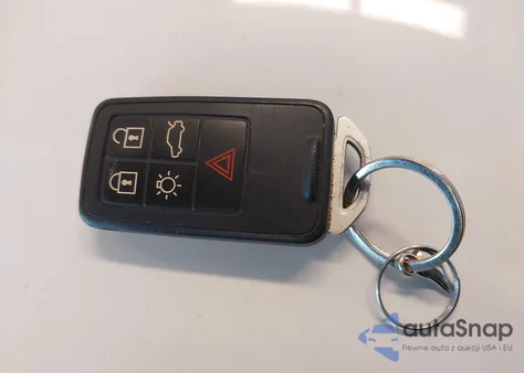 2016 Volvo S60 T5 R-Design Special Edition из США, поврежденный, VIN YV126MFP5G2394171